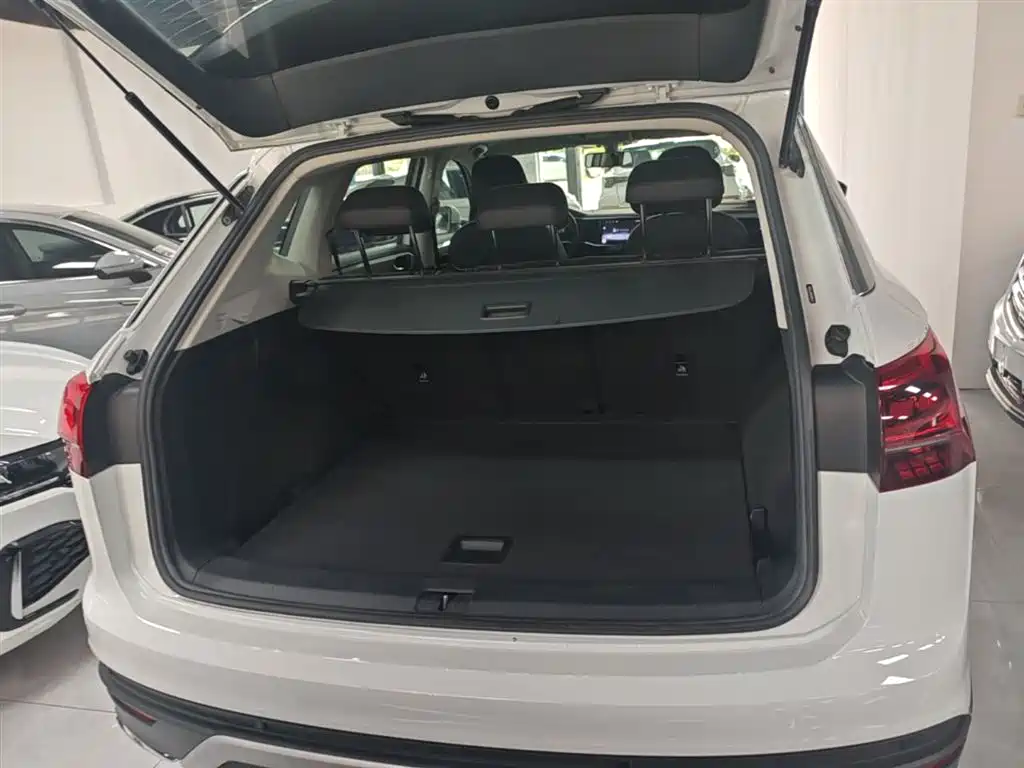 Volkswagen Tayron 2019 330TSI 2WD Luxury China VI фото 19
