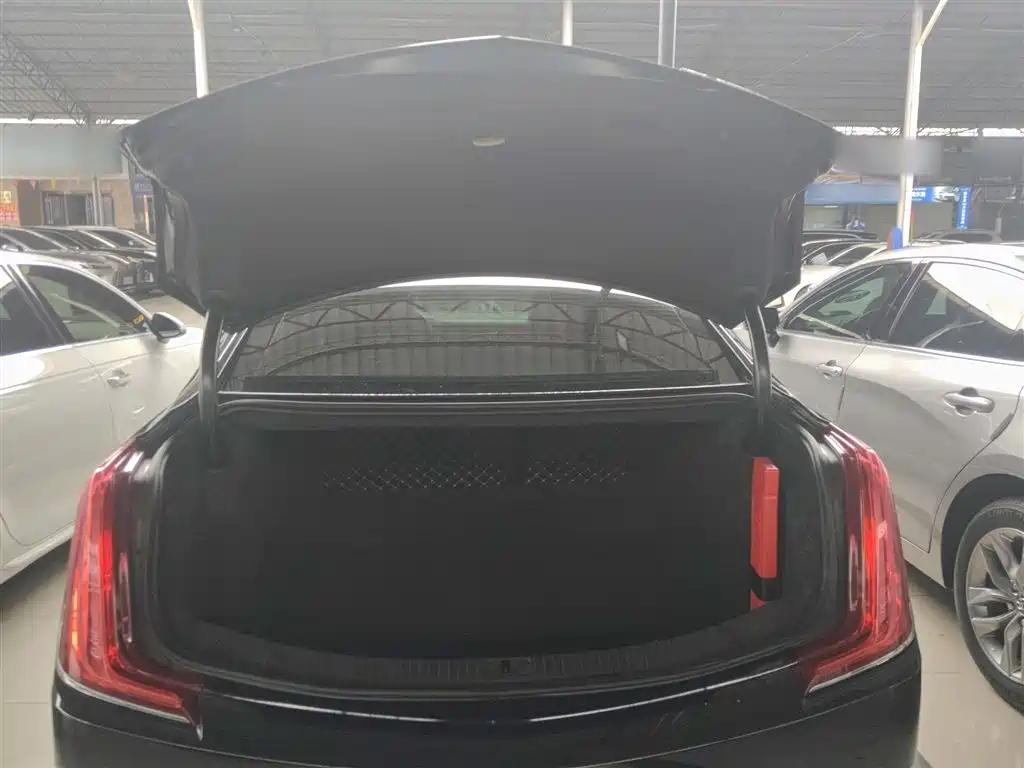 Cadillac XTS 2018 28T Technology фото 19