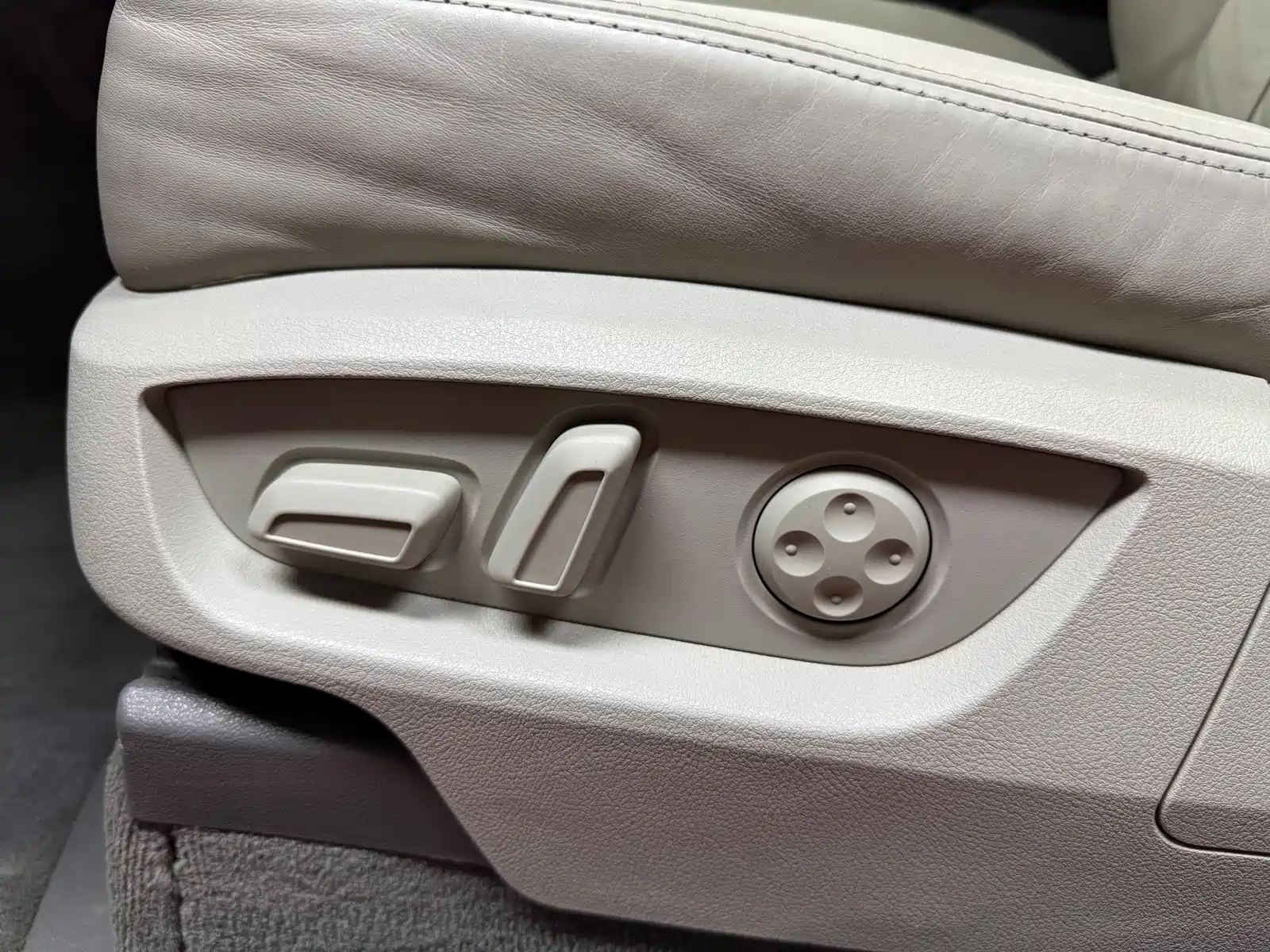 Photo 20 - Audi Q7