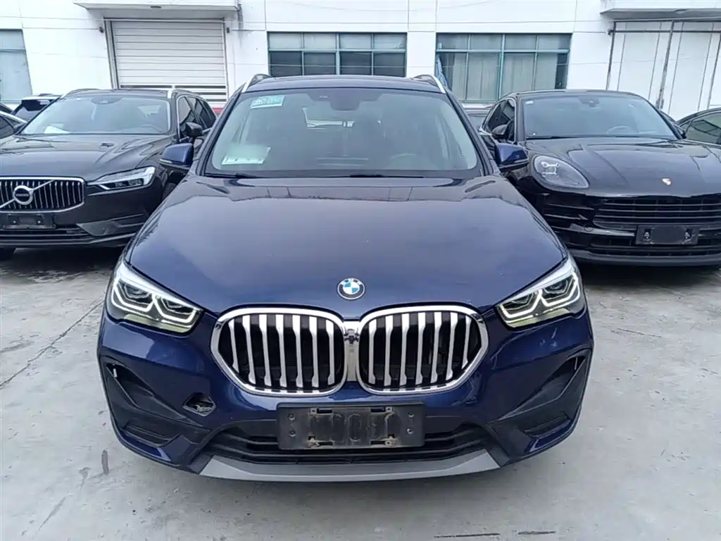 BMW X1 2020 sDrive25Li Leading Model фото 3