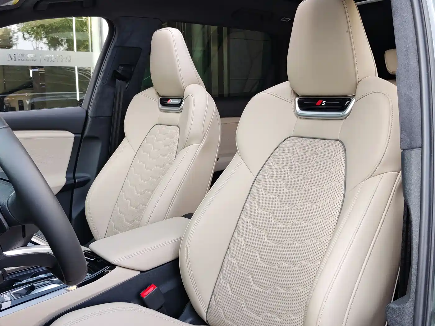 Audi Q6L e-tron 2025 Extended Range Edition фото 11