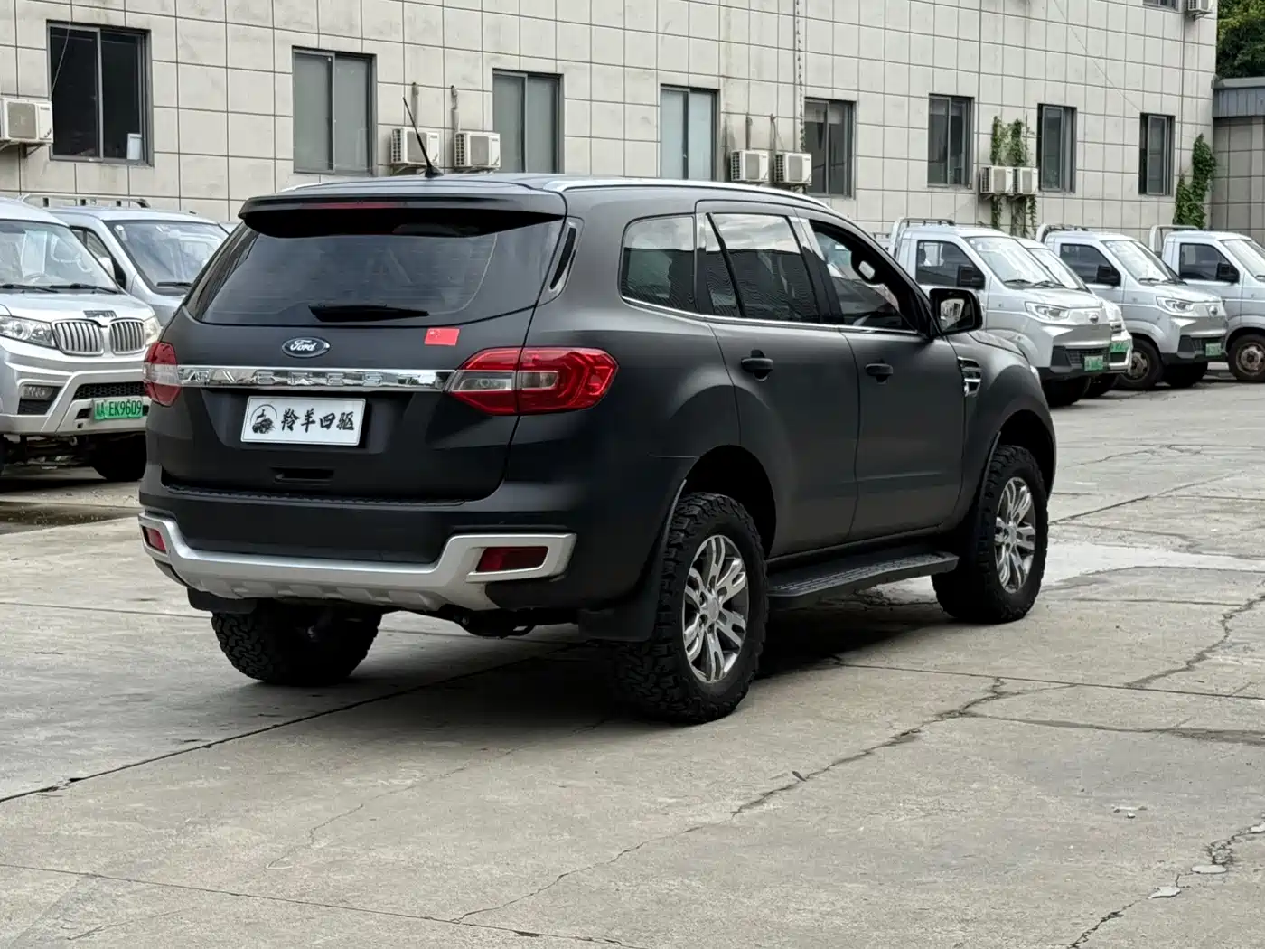 Ford Everest 2017 2016 2.2T Diesel Manual 4WD Luxury Edition