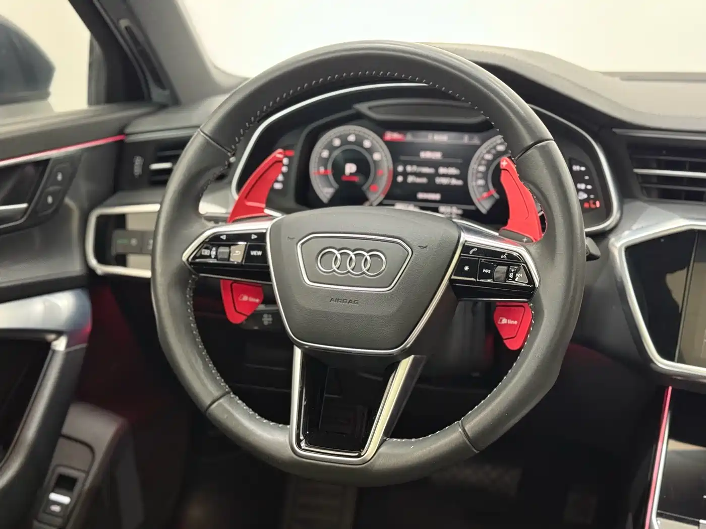 Audi A6L 2021 45 TFSI Exclusive Sport фото 12
