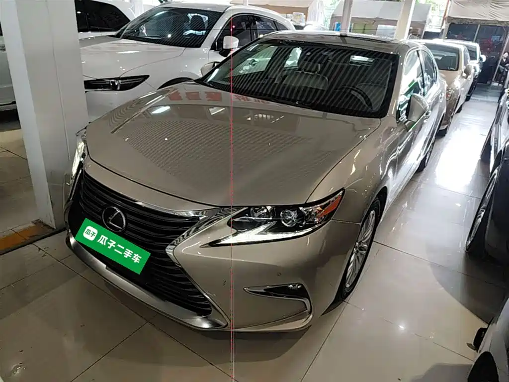 Lexus ES 2015 200 Elite Edition фото 2