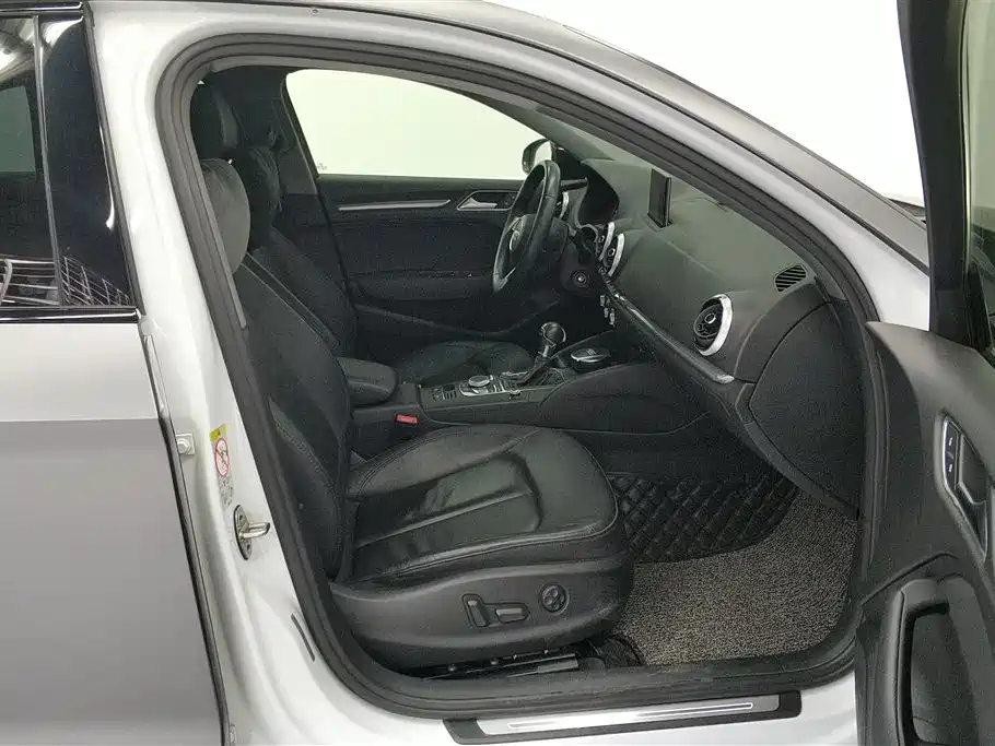 Audi A3 2019 Limousine 35 TFSI Style China VI фото 8