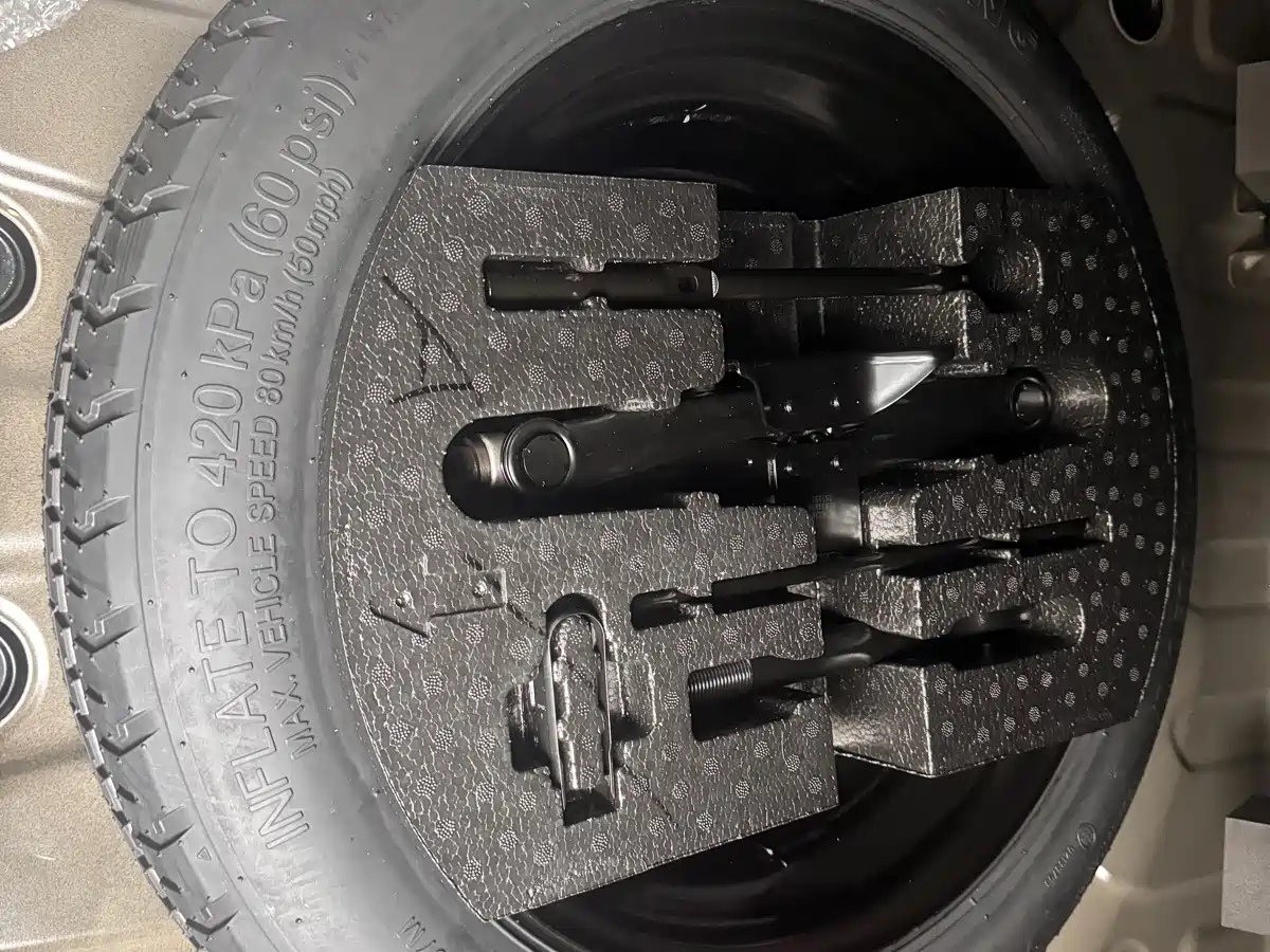 Geely Emgrand 2026 2026 Model Fifth Generation Manual Base Version