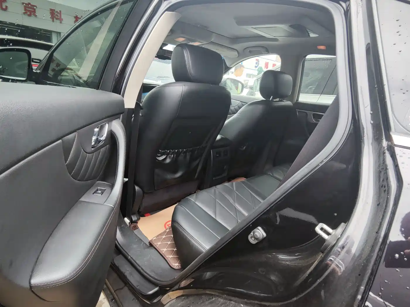 Infiniti FX 2012 2011 Model FX35 Gold Standard Edition