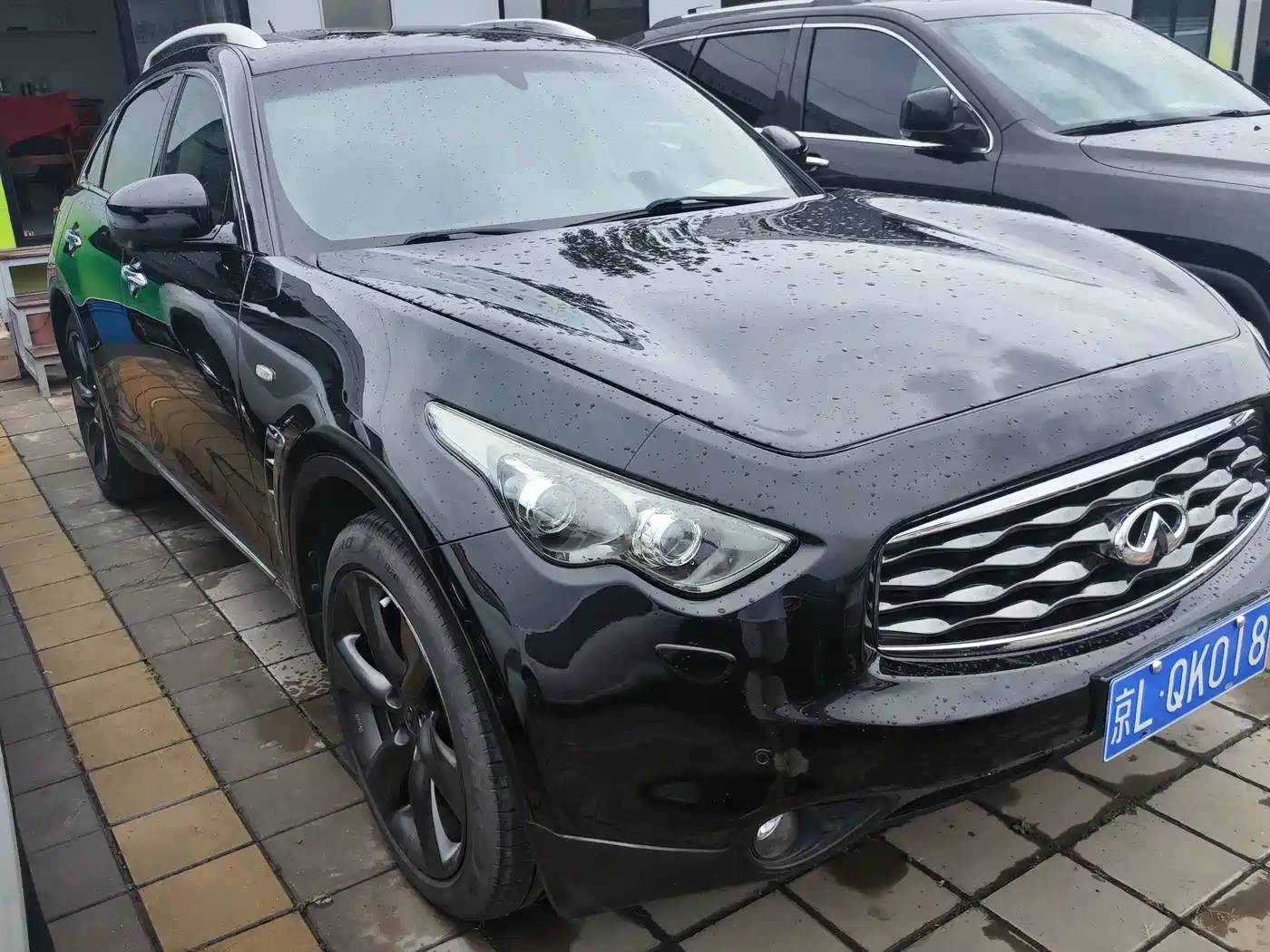 Infiniti FX 2012 2011 Model FX35 Gold Standard Edition