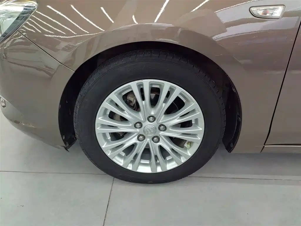 Buick Excelle 2016 15N Automatic Elite фото 23