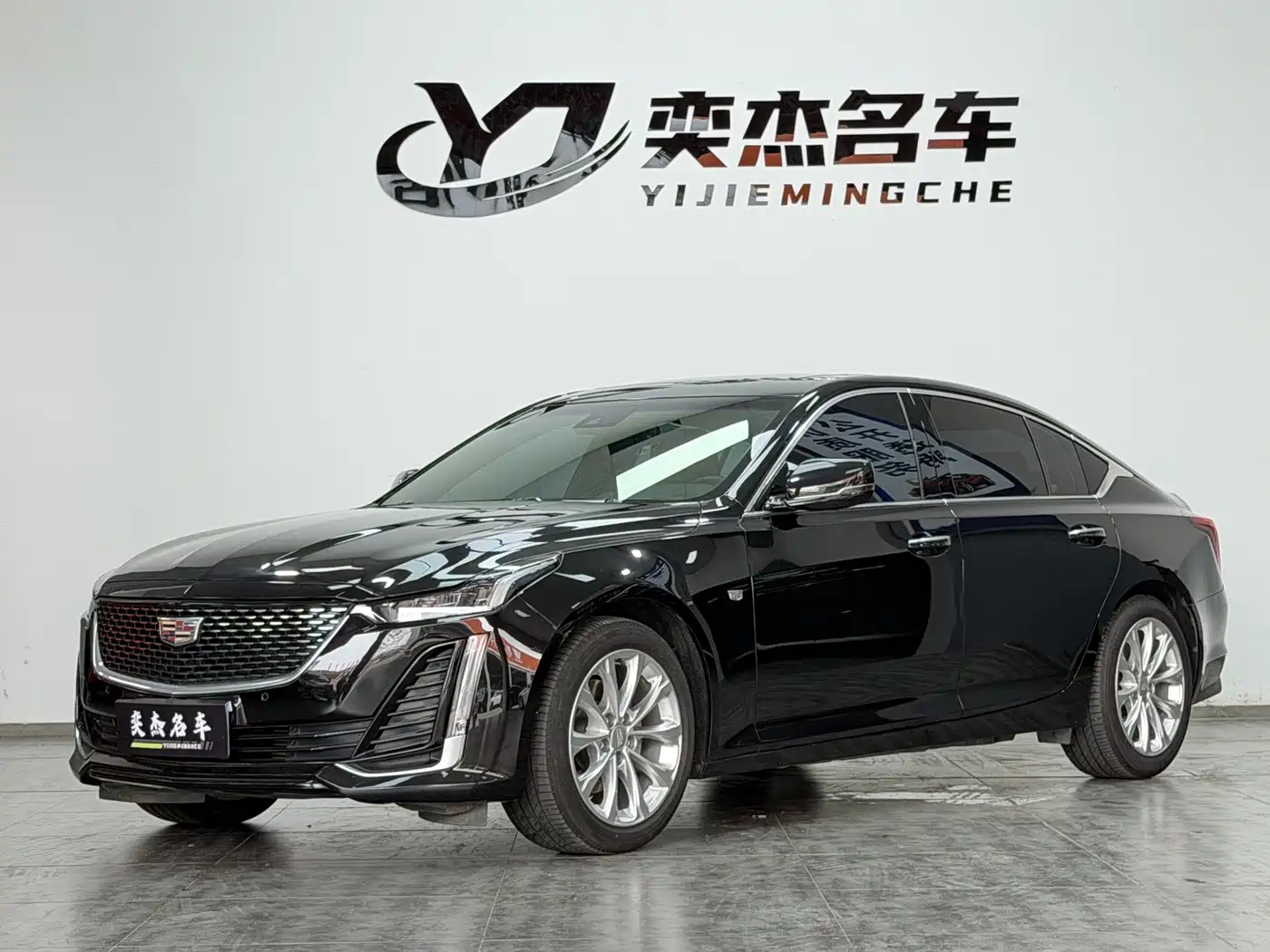 Cadillac CT5 2023 28T Luxury Style (Standard Edition)