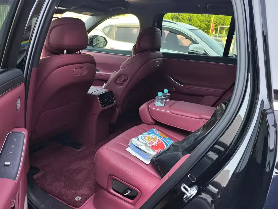 Aito M7 2026 2026 Extended Range Base Model 6-Seater