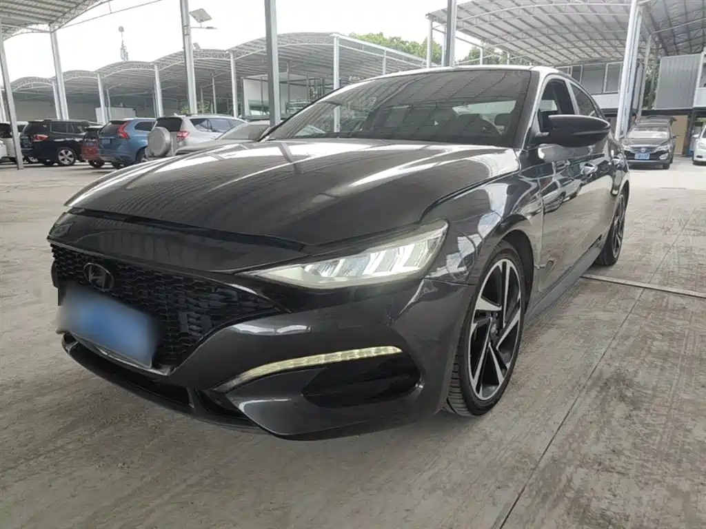 Hyundai Fista 2019 280TGDi Smart Speed Edition China VI фото 2