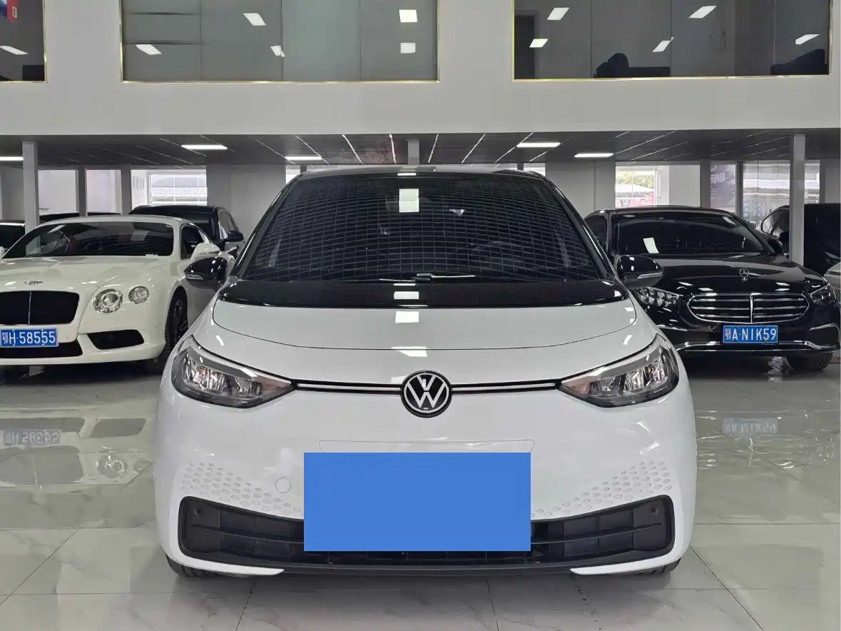 Volkswagen ID.3 2023 Upgraded Pure Intelligence Edition фото 2