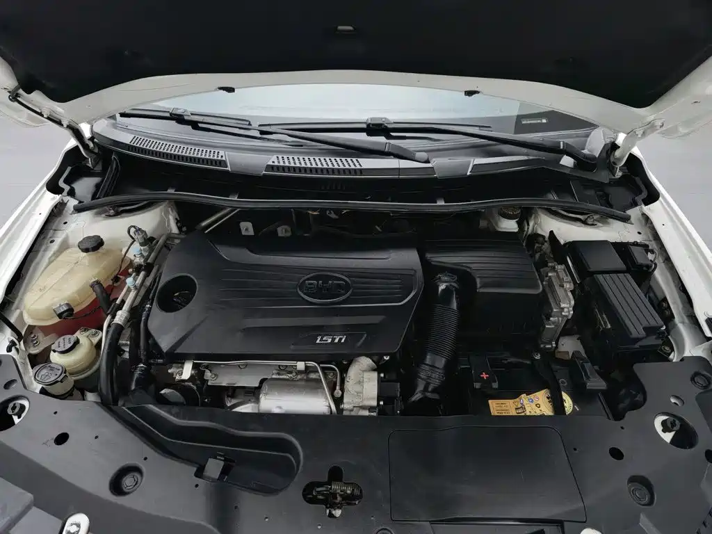 BYD G5 2017 2014 1.5TI Manual Premium