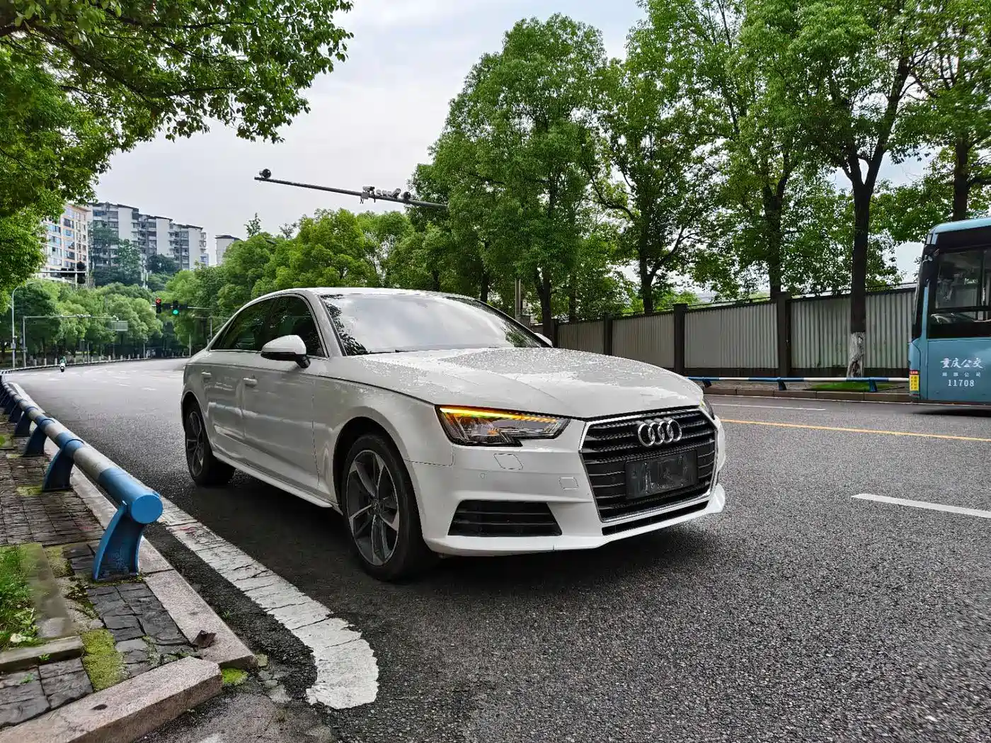 Audi A4L 2017 40 TFSI Fashion Edition фото 3