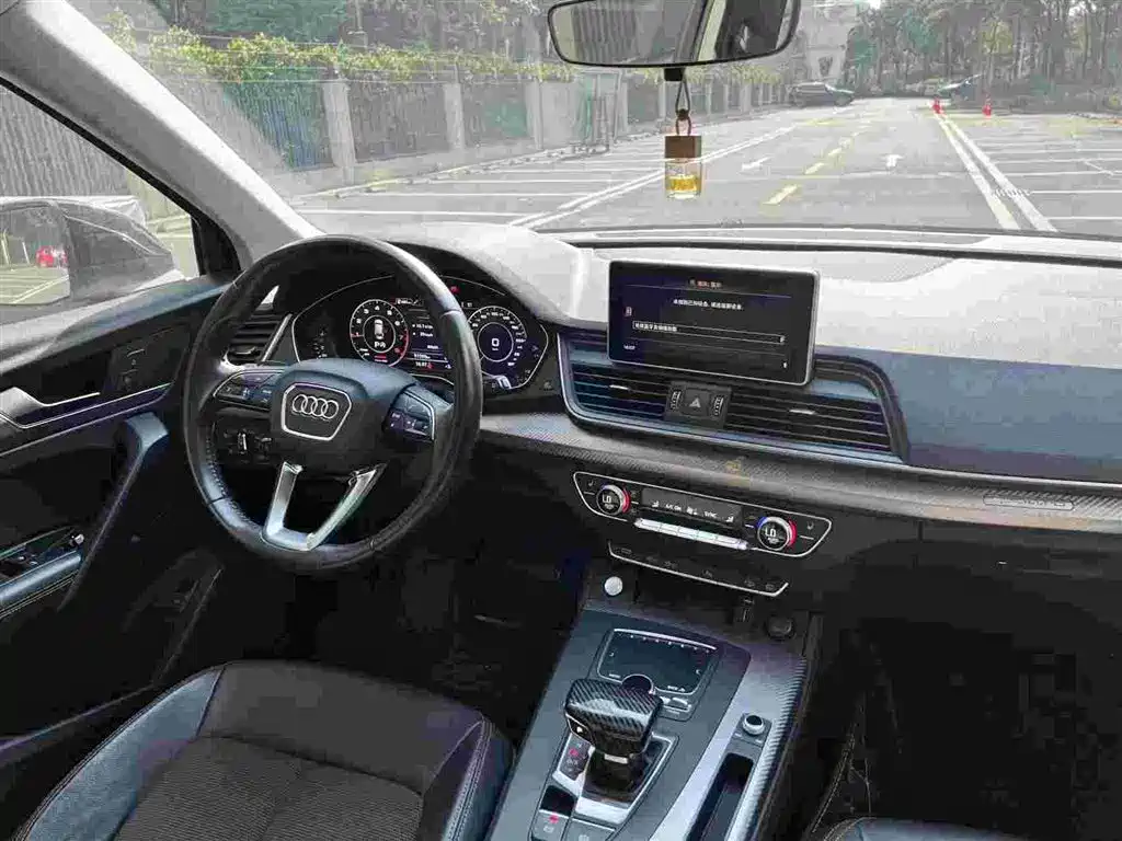 Audi Q5L 2018 45 TFSI Exclusive Fashion (China V) фото 5