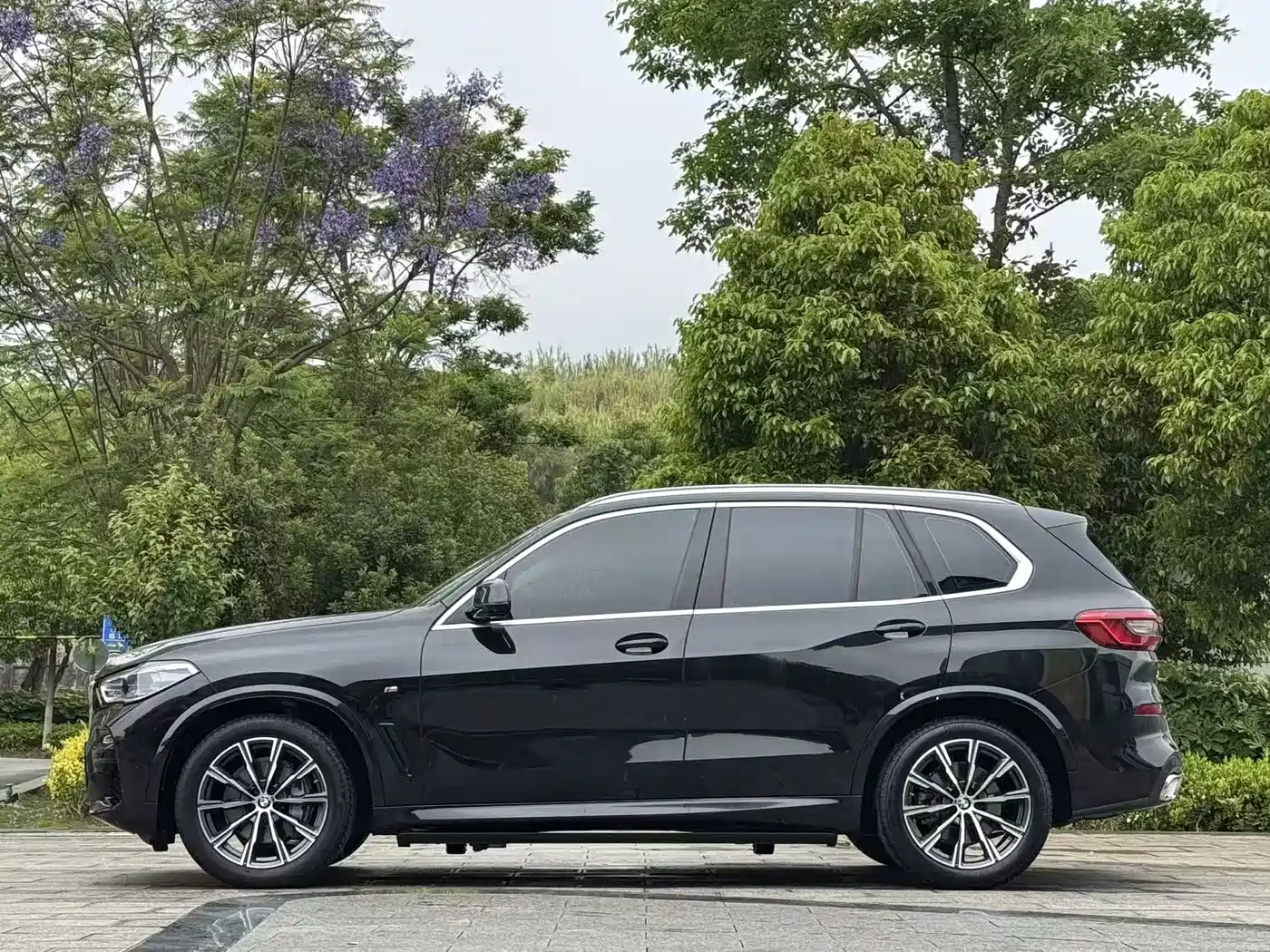BMW X5 (Import) 2020 xDrive40i M Sport Package фото 10