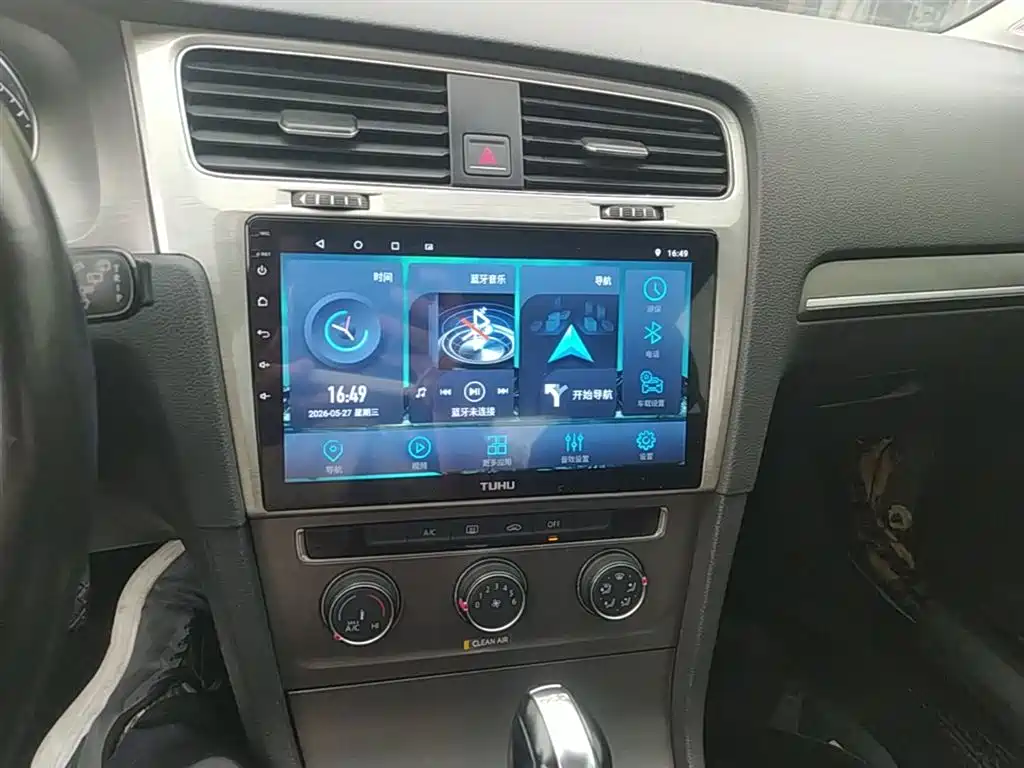 Volkswagen Golf 2016 230TSI Automatic Comfort фото 13