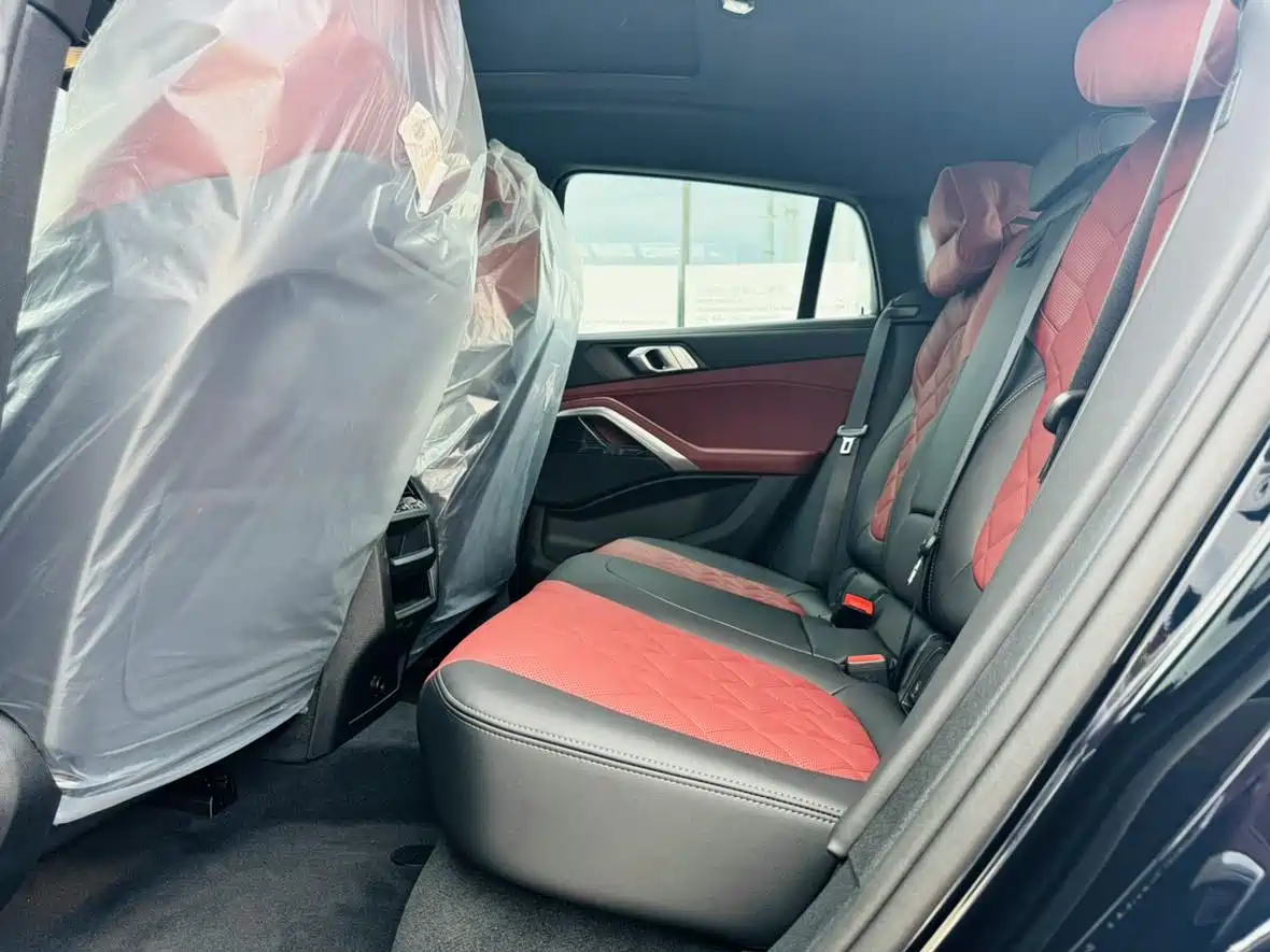 BMW X6 2023 xDrive30i M Sport Package фото 16