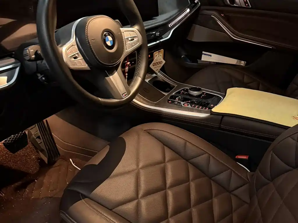 BMW X5 2023 xDrive 30Li Premium M Sport Package фото 6