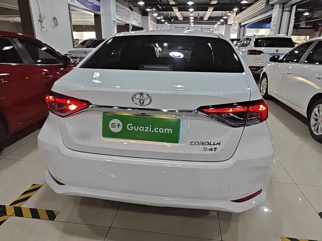 Toyota Corolla 2021 1.2T S-CVT Elite PLUS Edition фото 6