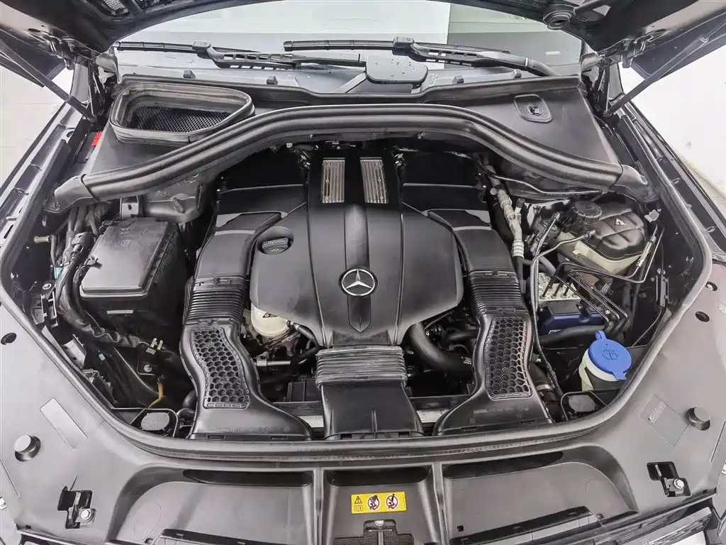 Mercedes-Benz GLE 2018 GLE 320 4MATIC Luxury Ultimate Edition фото 6