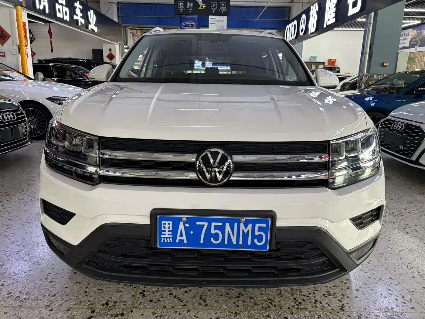 Volkswagen Tharu 2022 280TSI FWD Luxury Edition фото 2