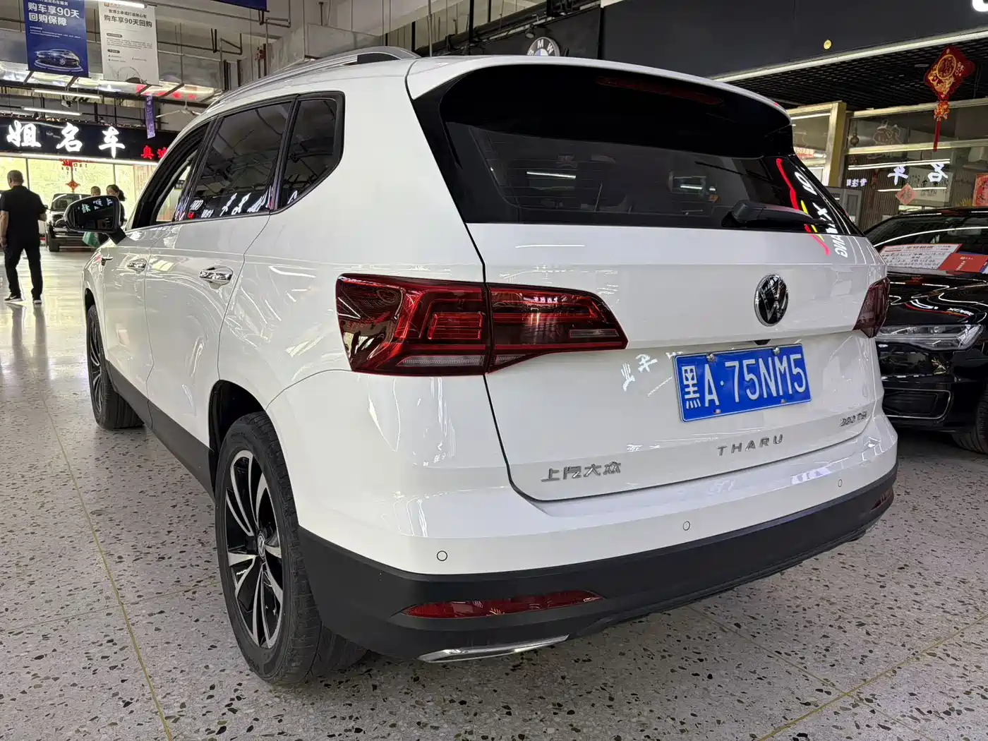 Volkswagen Tharu 2022 280TSI FWD Luxury Edition фото 4