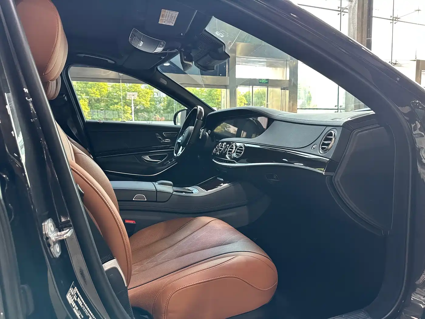 Mercedes-Benz Maybach S-Class 2020 S 450 4MATIC Collector's Edition фото 14