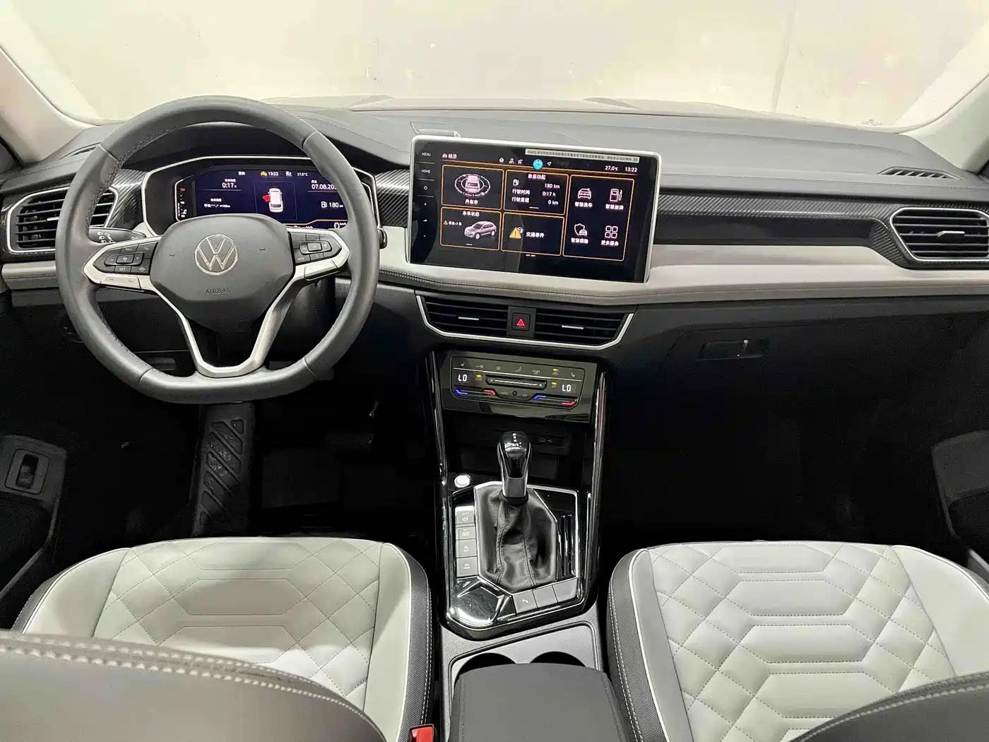Volkswagen Tayron 2025 2025 Shared Joy 300TSI