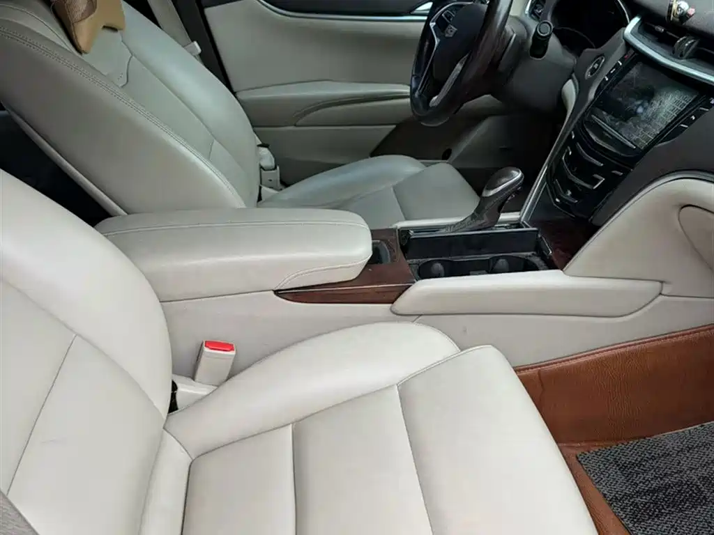 Cadillac XTS 2017 28T Technology фото 18