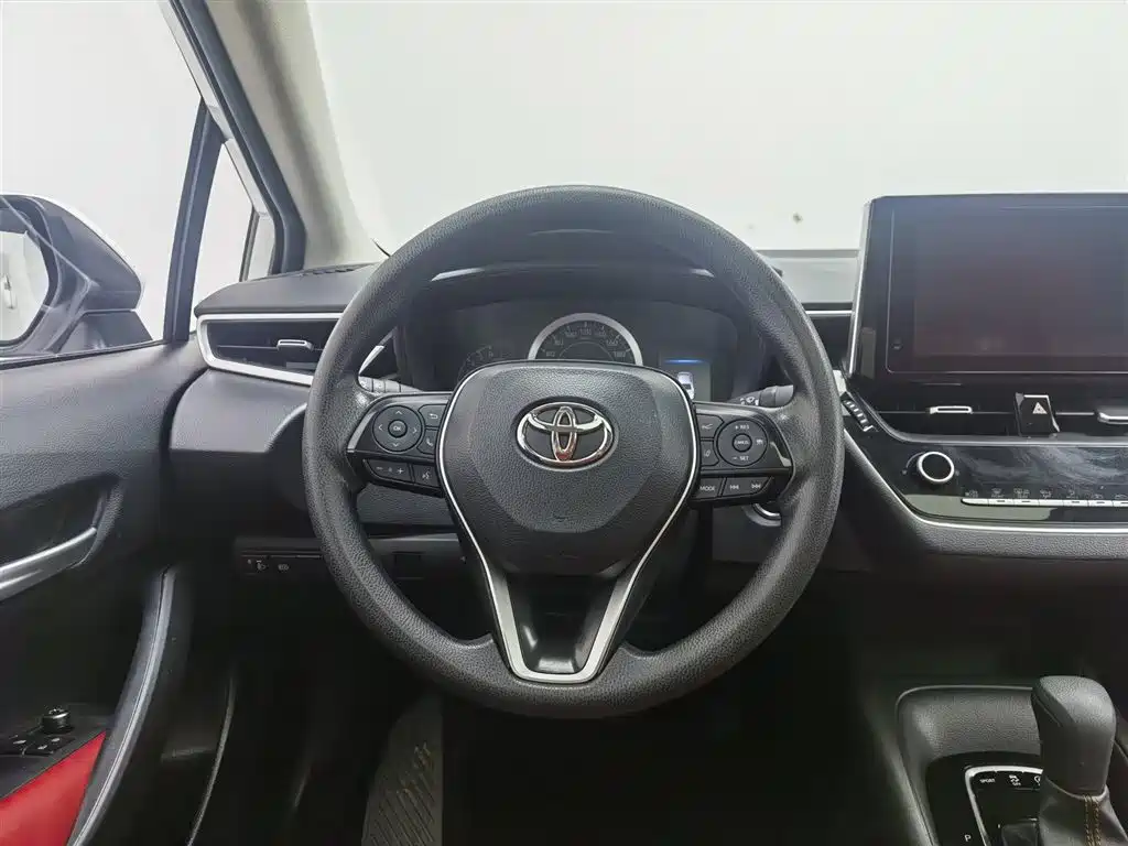 Toyota Corolla 2021 1.2T S-CVT Elite PLUS Edition фото 11