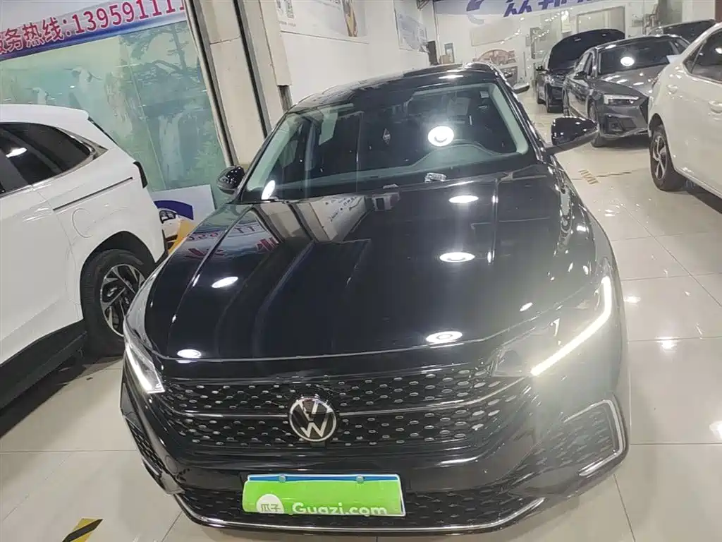 Volkswagen Passat 2024 330TSI Starlight Elite Edition фото 3