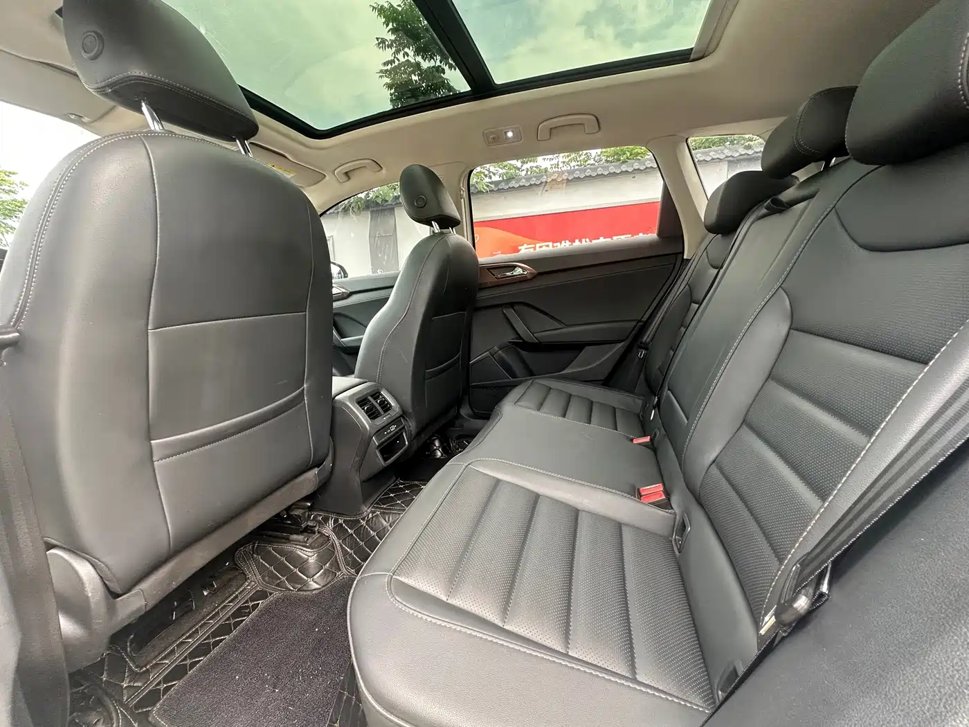 Volkswagen Tharu, миниатюра 6