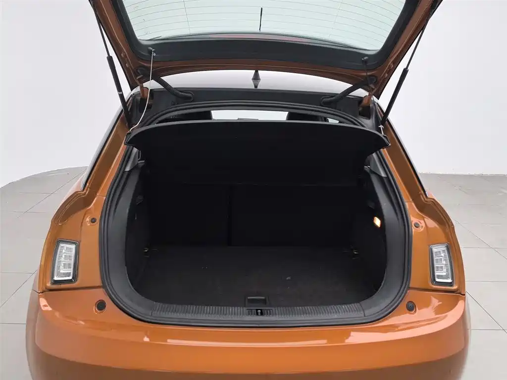 Audi A1 2013 Model 30 TFSI Sportback Ego фото 16