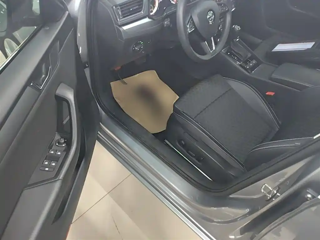 Škoda Superb 2018 TSI280 DSG Comfort (China V) фото 16