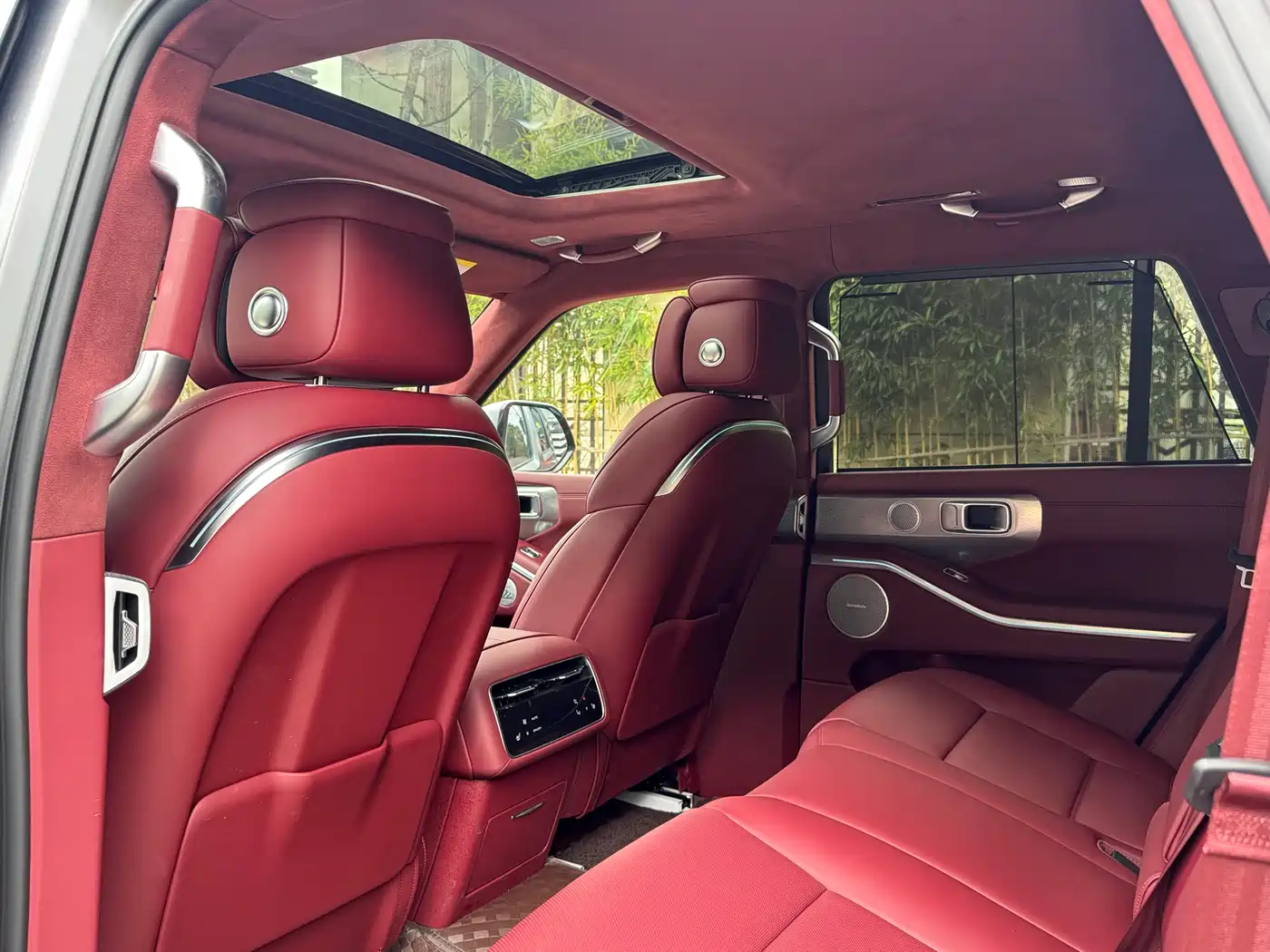 TANK TANK 700 NEW ENERGY