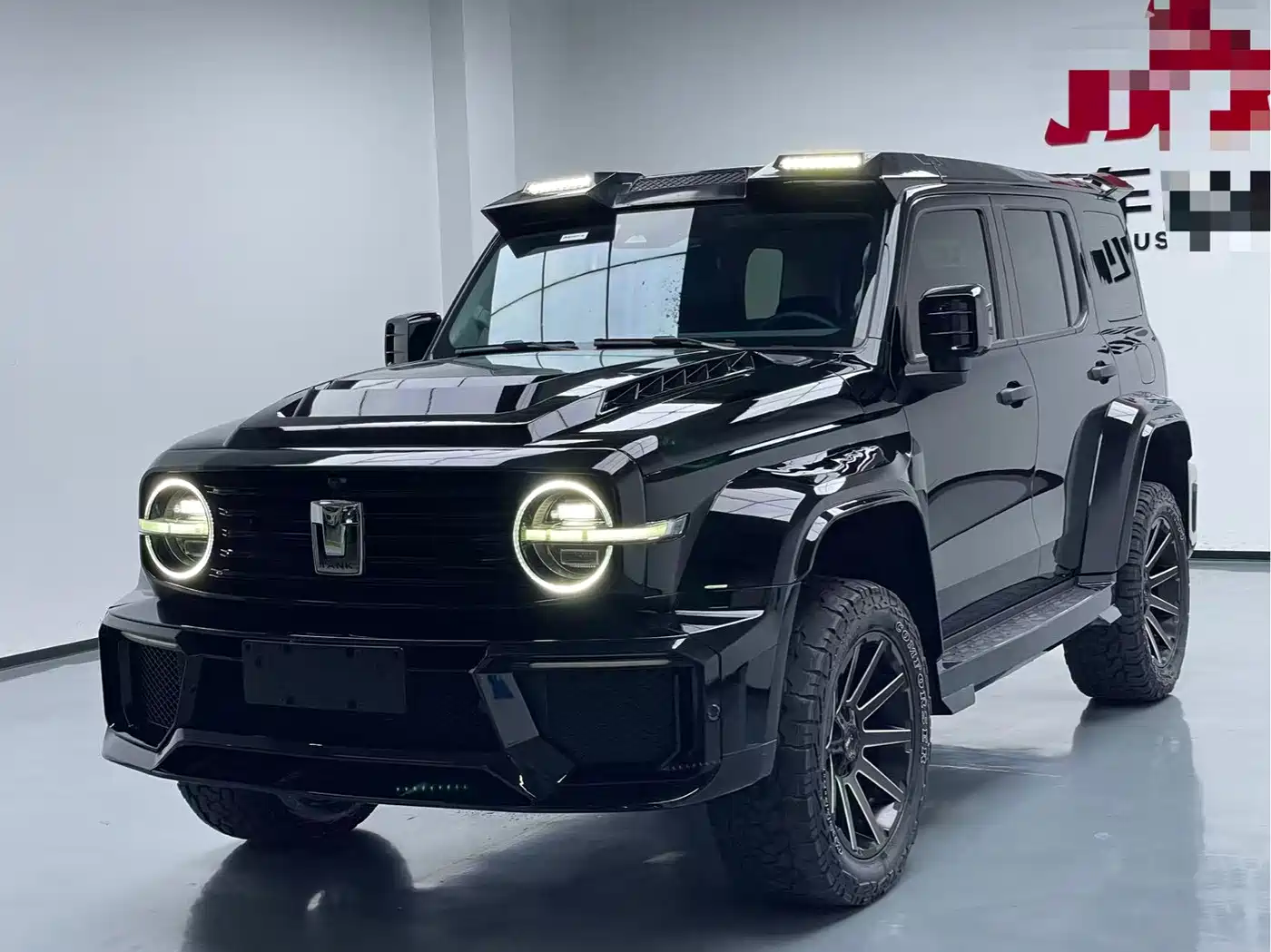 Tank 300 2023 Off-Road Edition 2.0T Conqueror