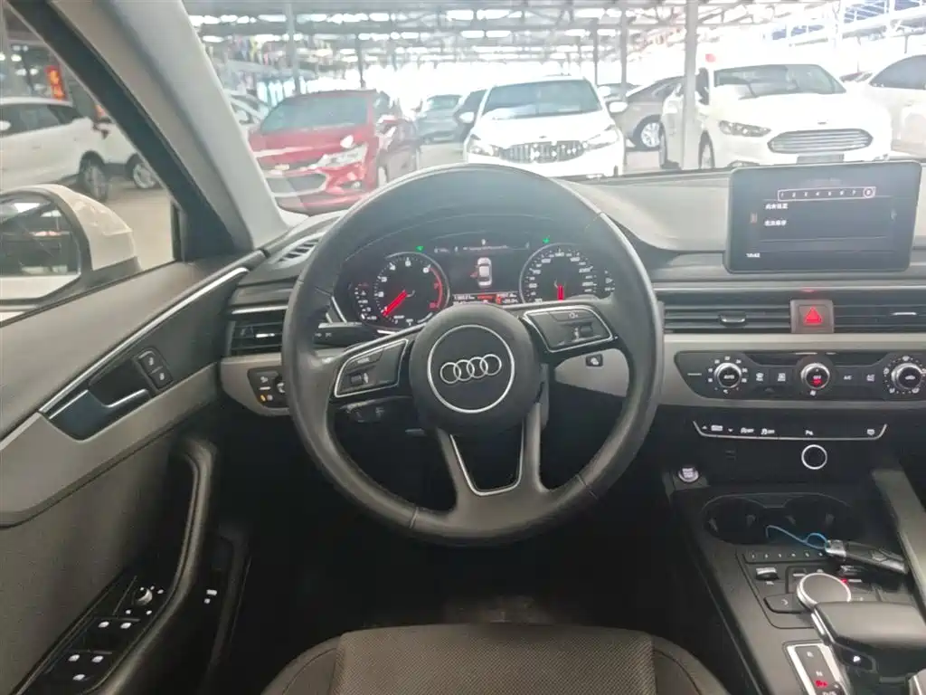 Audi A4L 2019 40 TFSI Progressive (China VI) фото 11