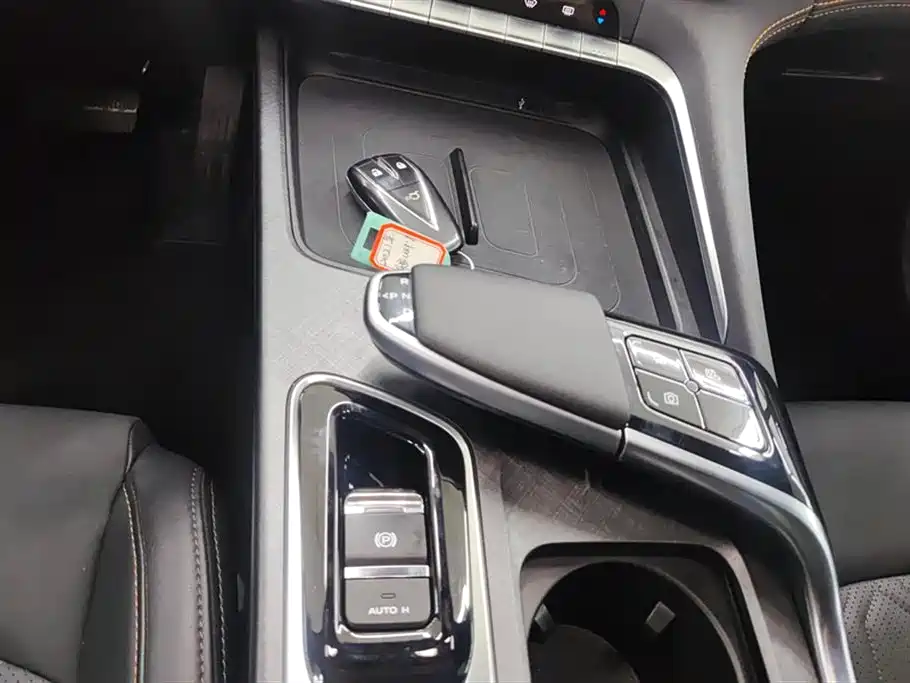 CHANGAN UNI-T