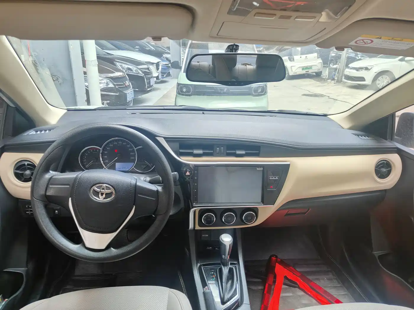 Toyota Levin 2017 Facelift 185T CVT Pioneer (China V) фото 8