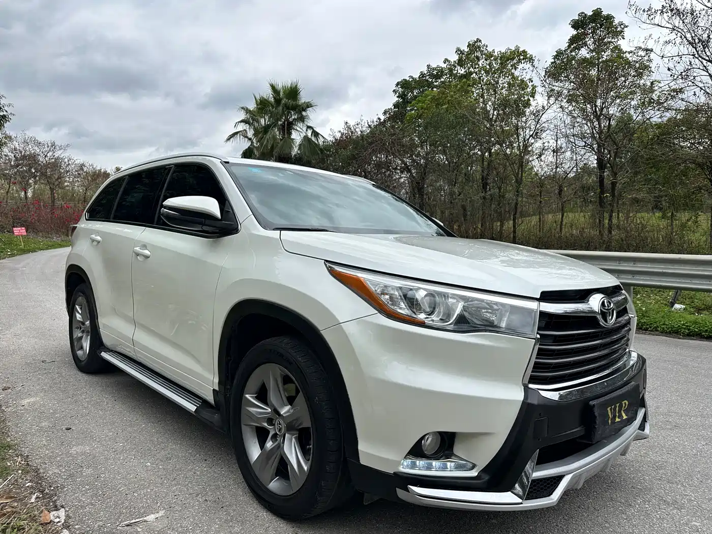 Toyota Highlander 2017 2.0T 4WD Premium 7-Seater фото 3
