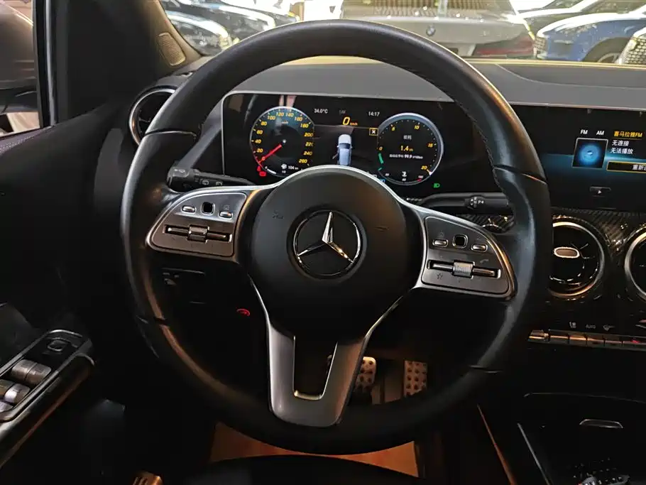 Mercedes-Benz B-Class 2020 B 200 Sport Edition фото 15