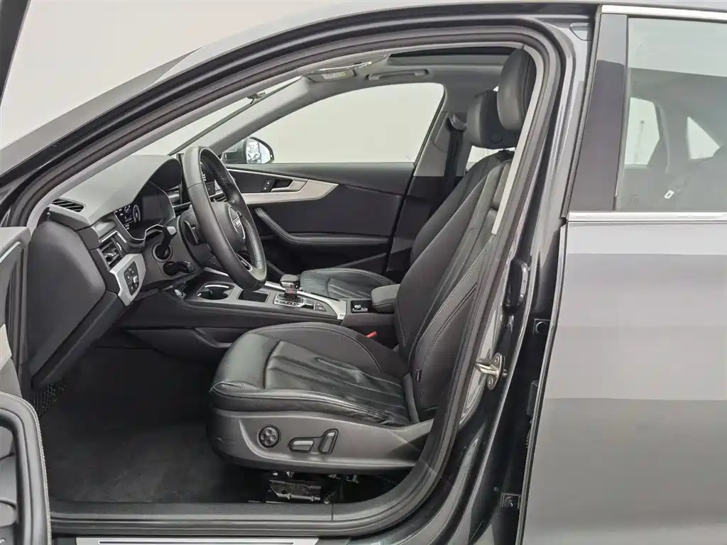 Audi A4L 2020 40 TFSI Fashion Elegance фото 10