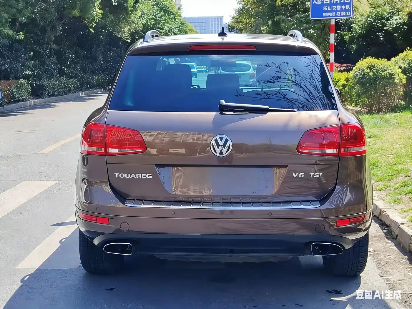Volkswagen Touareg 2011 3.0TSI Standard фото 5