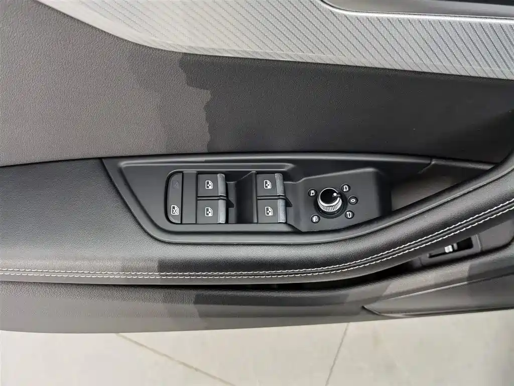 Audi A4L 2020 40 TFSI Fashion Elegance фото 9