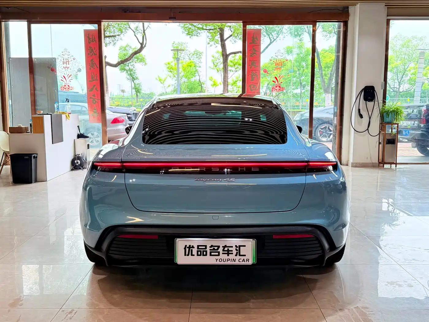 Porsche Taycan 2019 Taycan 4S фото 5