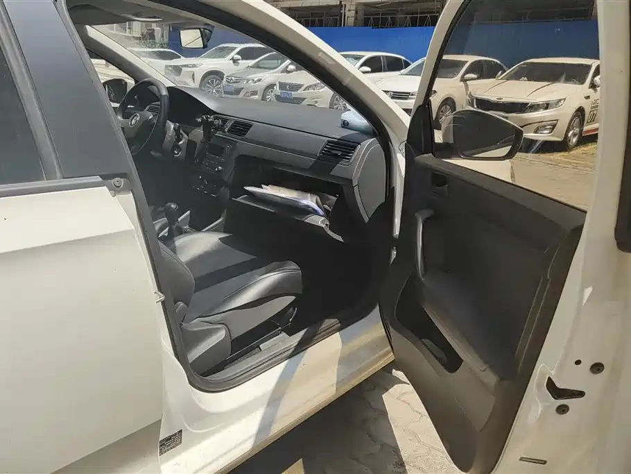 Volkswagen Santana 2019 1.5L Manual Trend China V фото 8