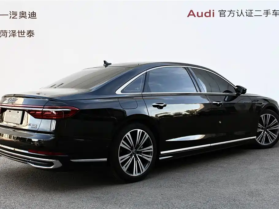 Audi A8 2024 Model A8L 50 TFSI quattro Premium Selection фото 3