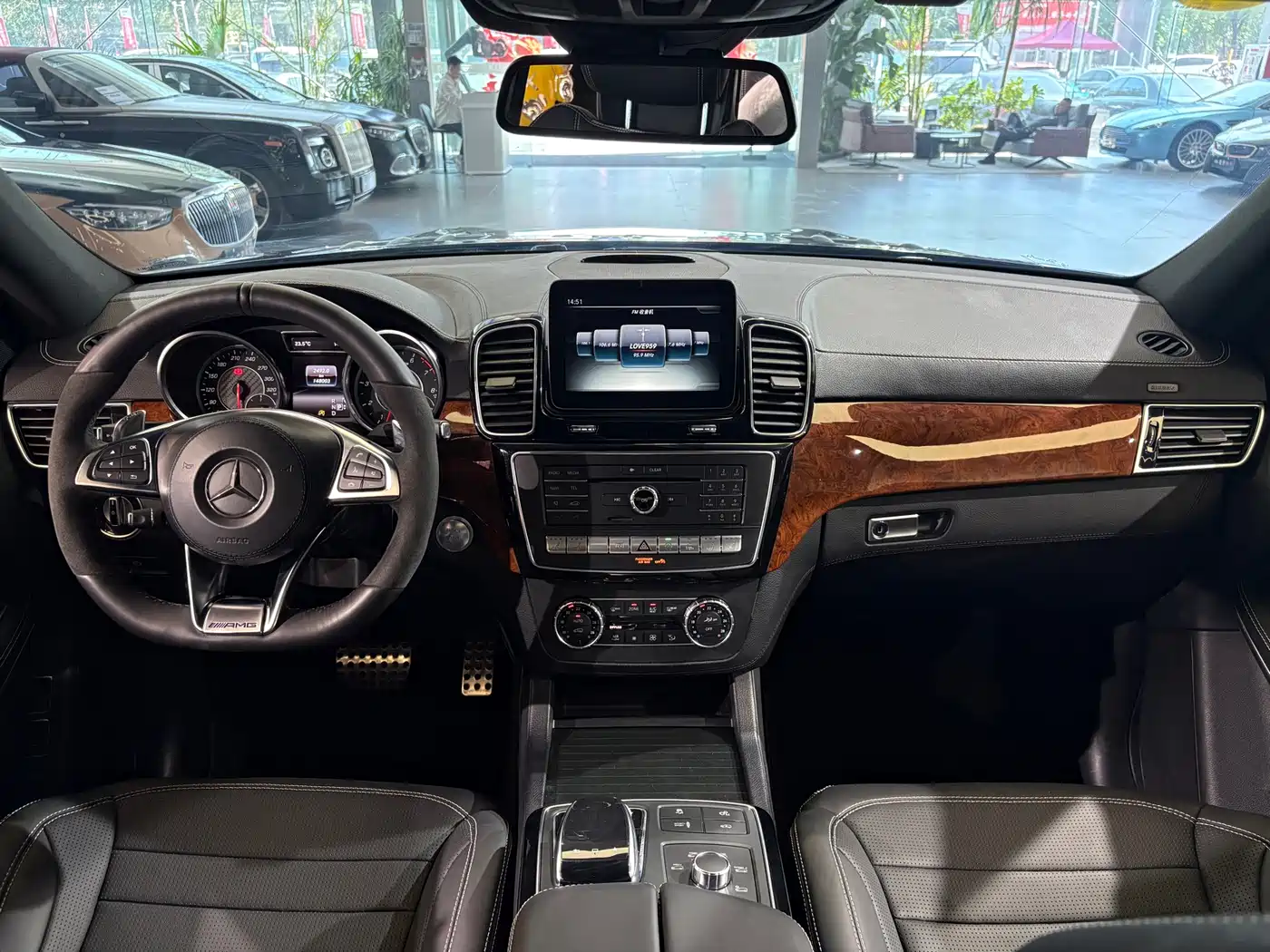 Mercedes-Benz GLS AMG 2016 AMG GLS 63 4MATIC фото 10